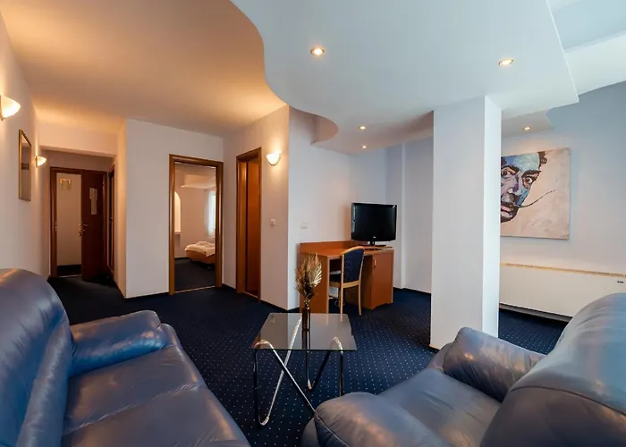 Hotel Excelsior